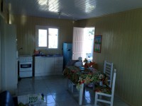 /album/otimo-imovel-novo-mobiliado-localizado-na-praia-do-barco-a-5-km-do-centro-de-cap%c3%a3o-da-canoa%2c-otima-casa-com-02-dorm-living%2c-cozinha%2c-banheiro%2c-garagem%2c-terreno-12x30-r%24105-000-aceita-propostas/a06032012922-jpg/